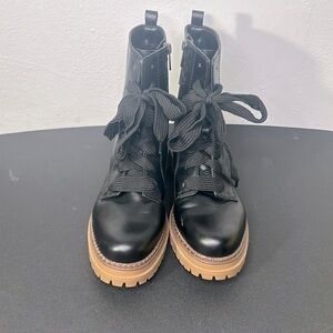 💕SAM & LIBBY💕 Black combat boots Sz 8 women’s